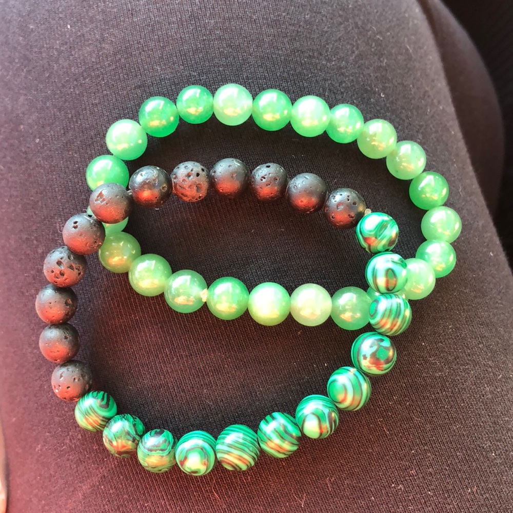 Gemstone properties bracelets